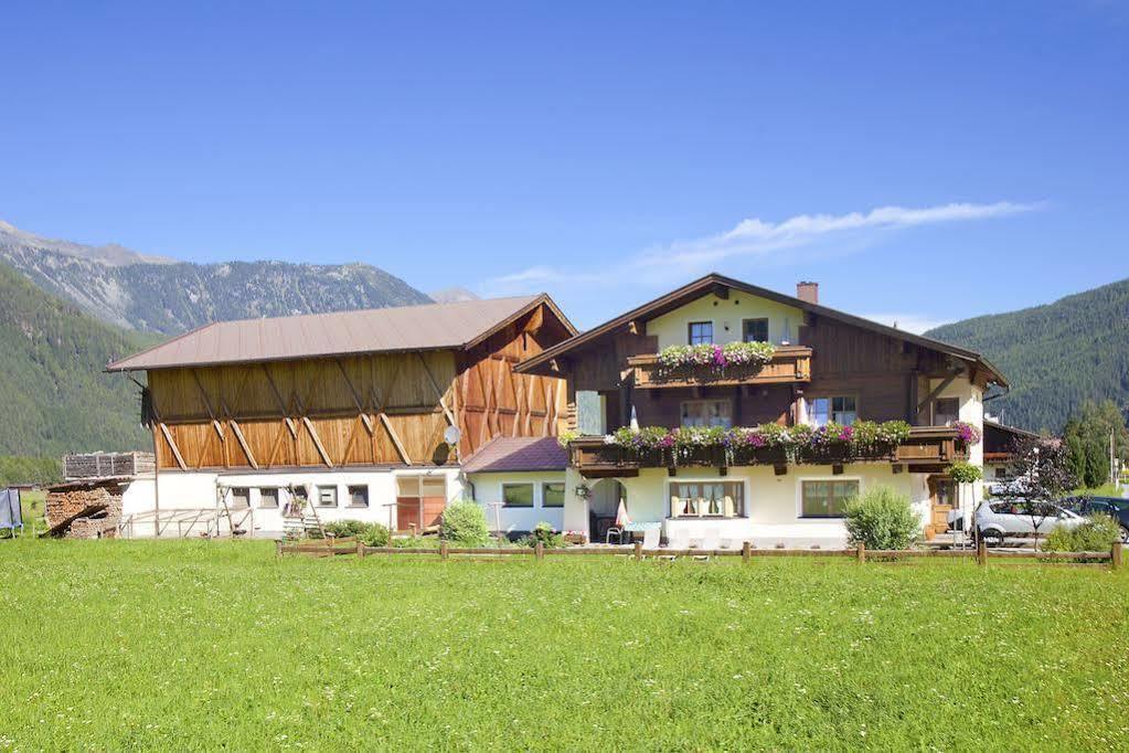 Villa Ferienbauernhof Wendlshof Längenfeld Esterno foto
