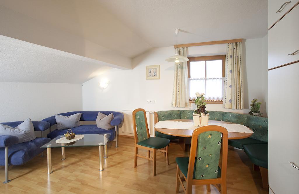 Villa Ferienbauernhof Wendlshof Längenfeld Camera foto