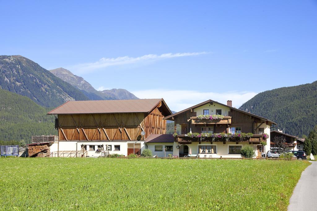 Villa Ferienbauernhof Wendlshof Längenfeld Esterno foto